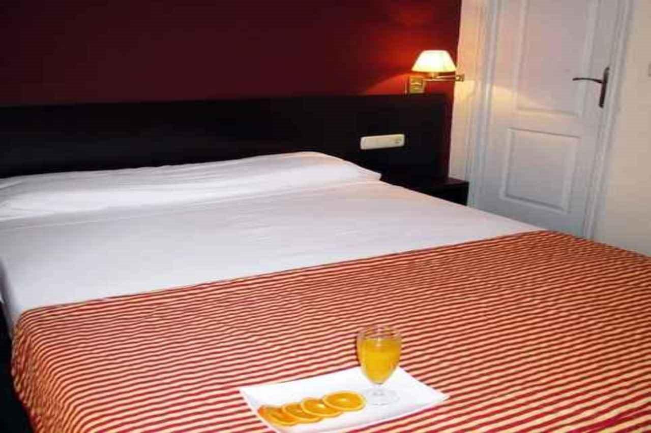 Hotel Marina Huelva Extérieur photo
